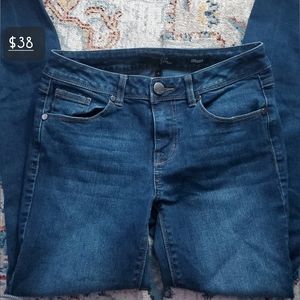 Denim high rise jeans